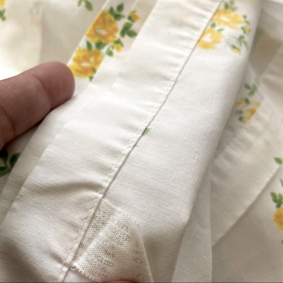 Vintage Lady Pepperell Bed Linen - Picture 2 of 4